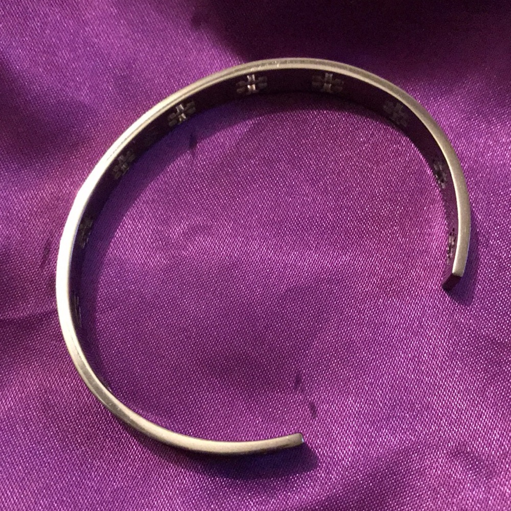Authentic Tory Burch cuff bangle - Picture 3 of 4